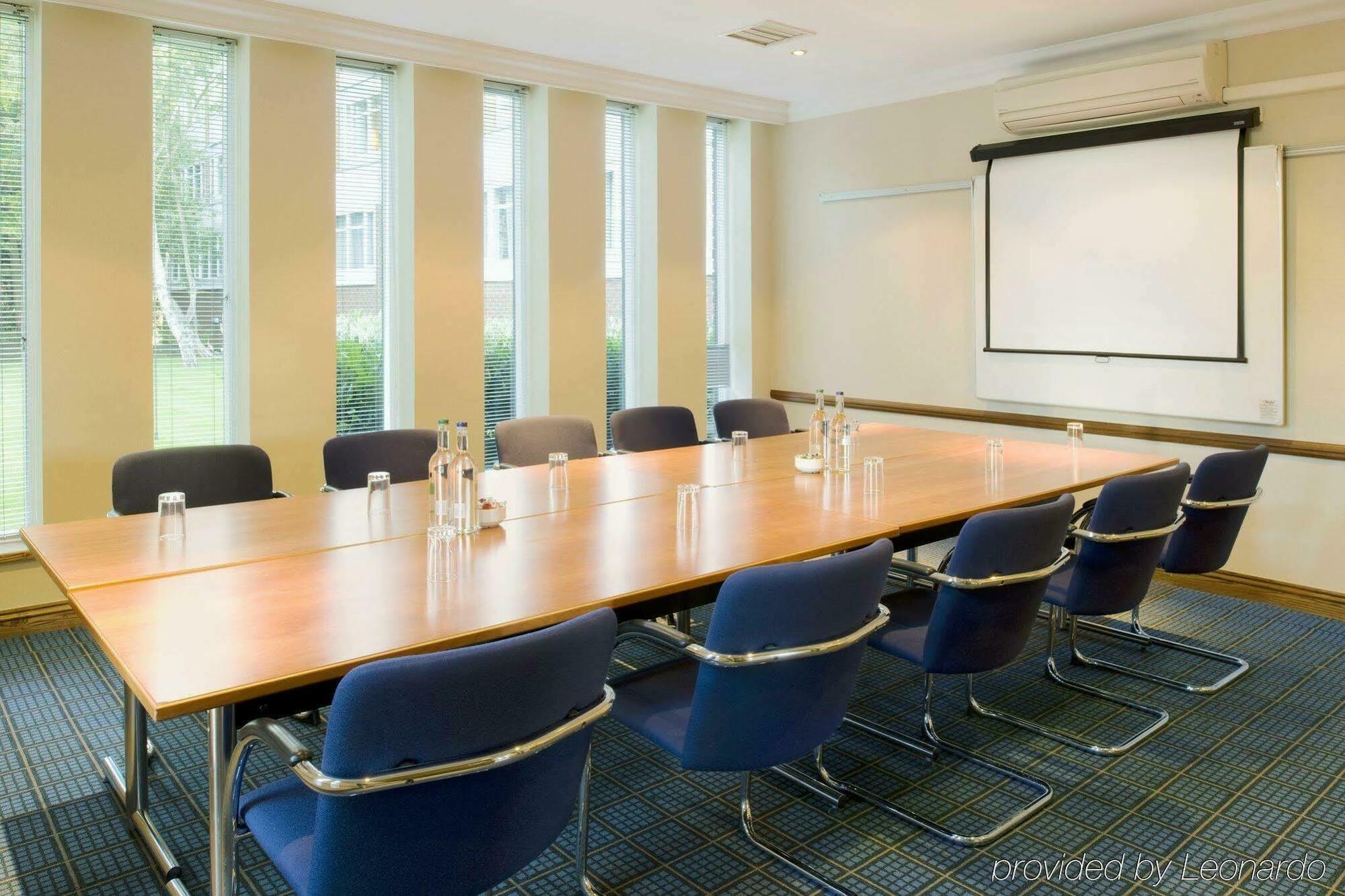 Holiday Inn York By Ihg מתקנים תמונה